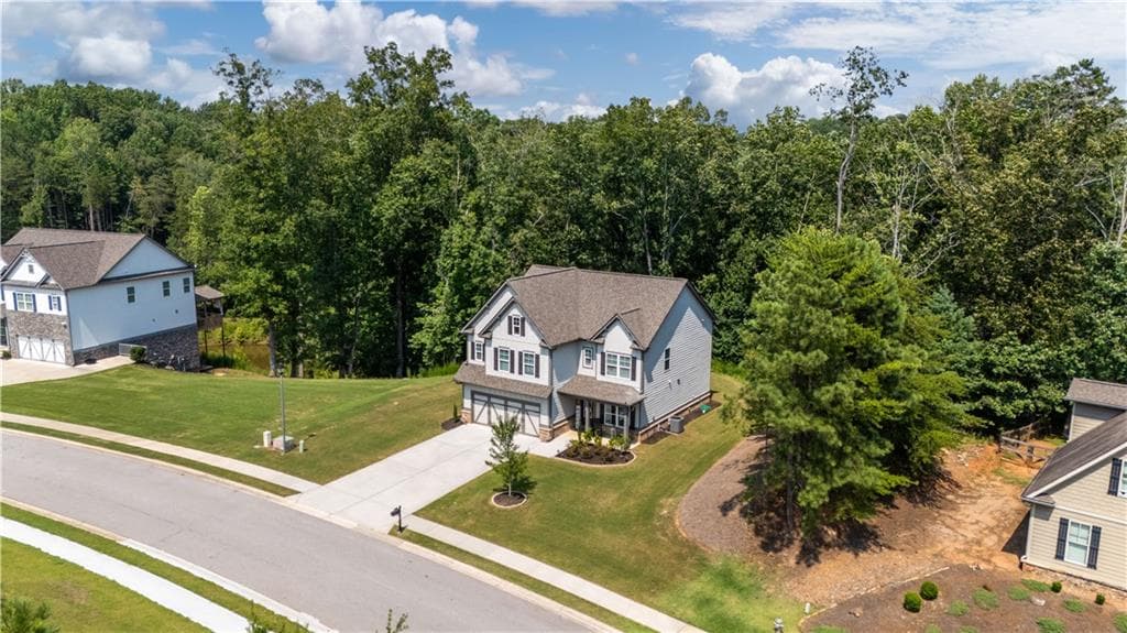 4 bedroom, 4 bathroom, 2,620 sq ft single family residence for sale at 3612 Castoff Court, Gainesville, GA 30506 — photo 4