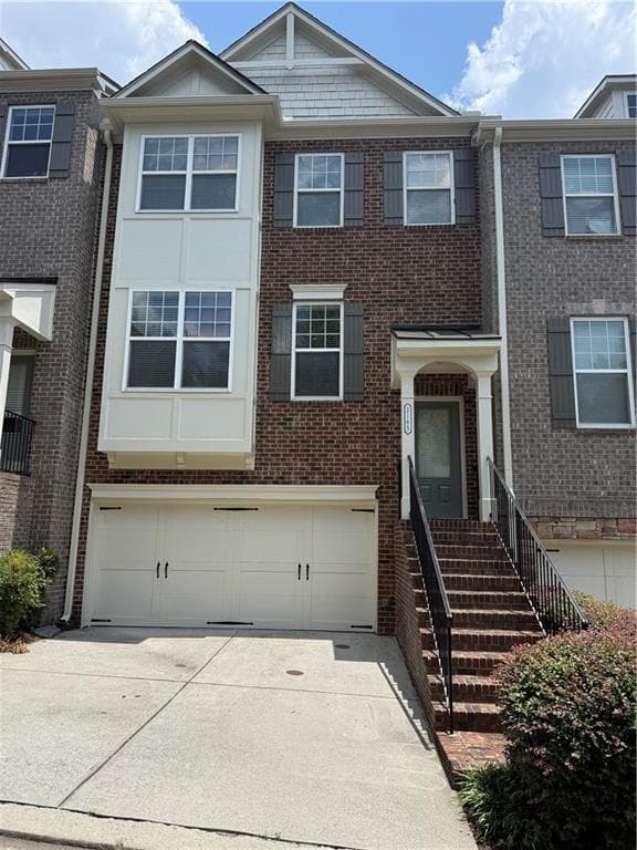 3 bedroom, 4 bathroom, 2,312 sq ft townhouse for sale at 2165 Yancey Lane, Atlanta, GA 30319