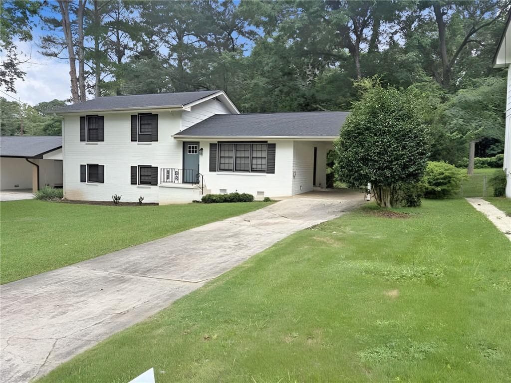 4 bedroom, 2 bathroom, 1,800 sq ft single family residence under contract at 2614 Bull Run Drive, Decatur, GA 30034 — photo 4