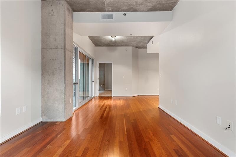 2 bedroom, 2 bathroom, 1,060 sq ft condominium for rent at 250 Pharr Road 308, Atlanta, GA 30305 for $3,200 a month — photo 6