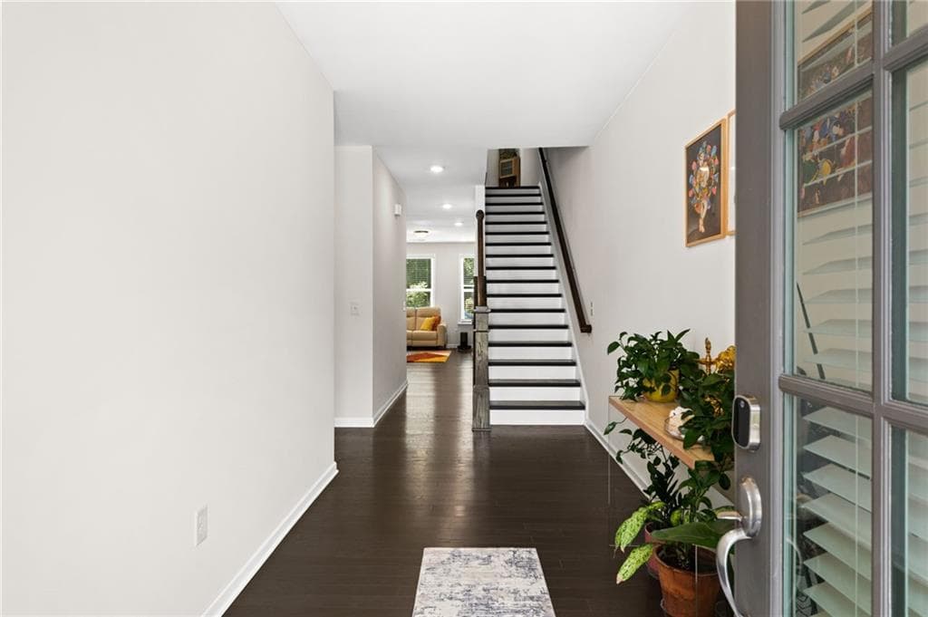 4 bedroom, 3 bathroom, 2,464 sq ft single family residence under contract at 4066 Halton Road, Duluth, GA 30097 — photo 4