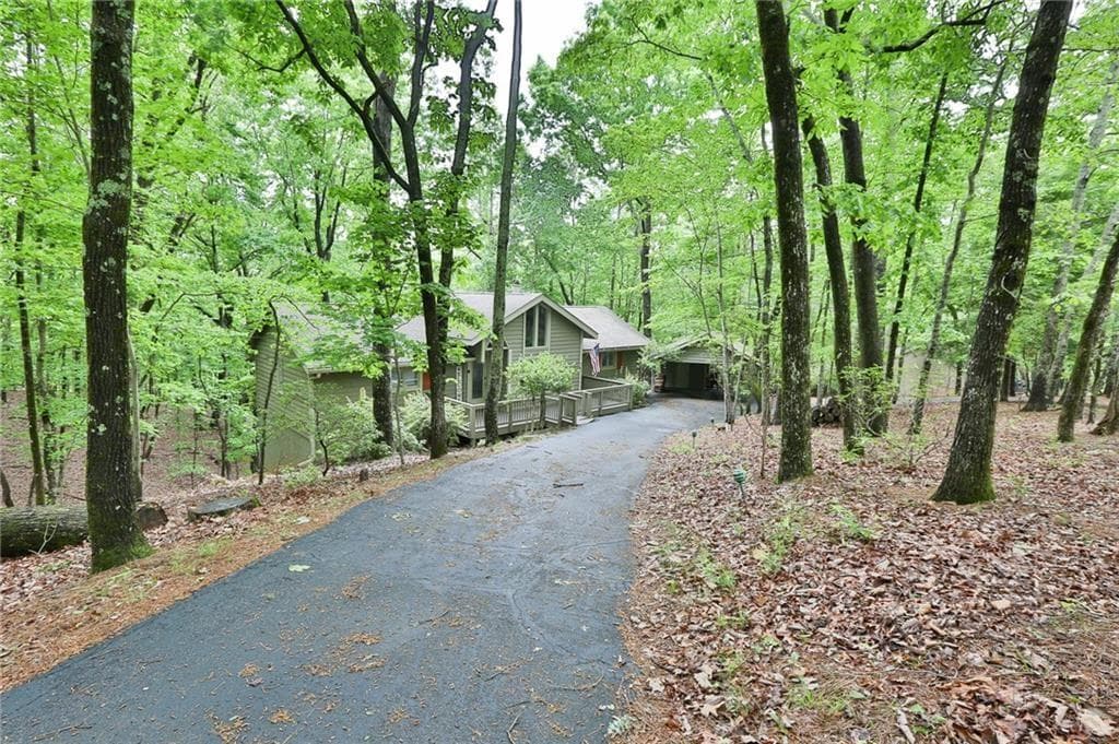 3 bedroom, 3 bathroom, 2,128 sq ft single family residence for sale at 273 Indian Pipe Drive, Big Canoe, GA 30143 — photo 4