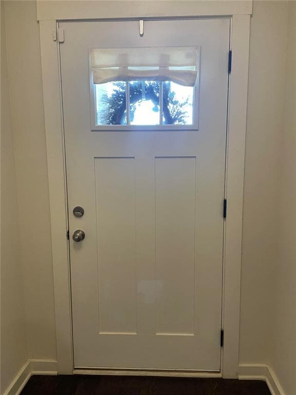 3 bedroom, 3 bathroom, 1,888 sq ft townhouse for sale at 3725 Gardenwick Road, Powder Springs, GA 30127 — photo 4