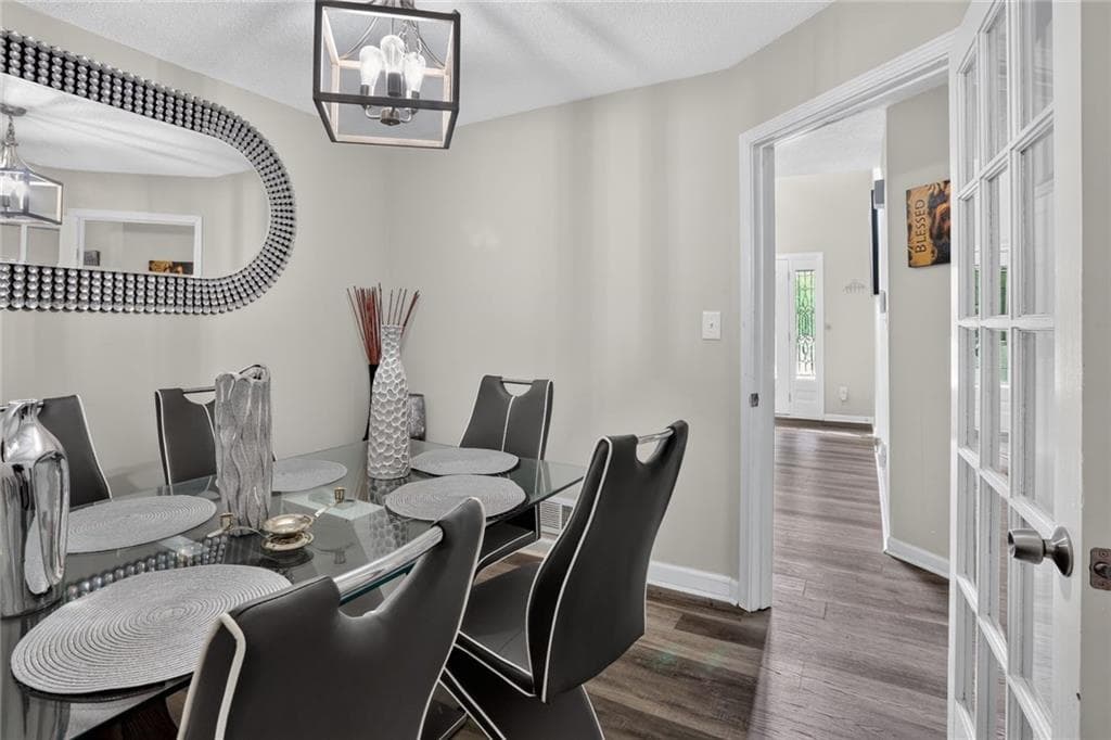 6 bedroom, 5 bathroom, 4,260 sq ft single family residence for sale at 2672 Beecher Drive, Austell, GA 30106 — photo 7