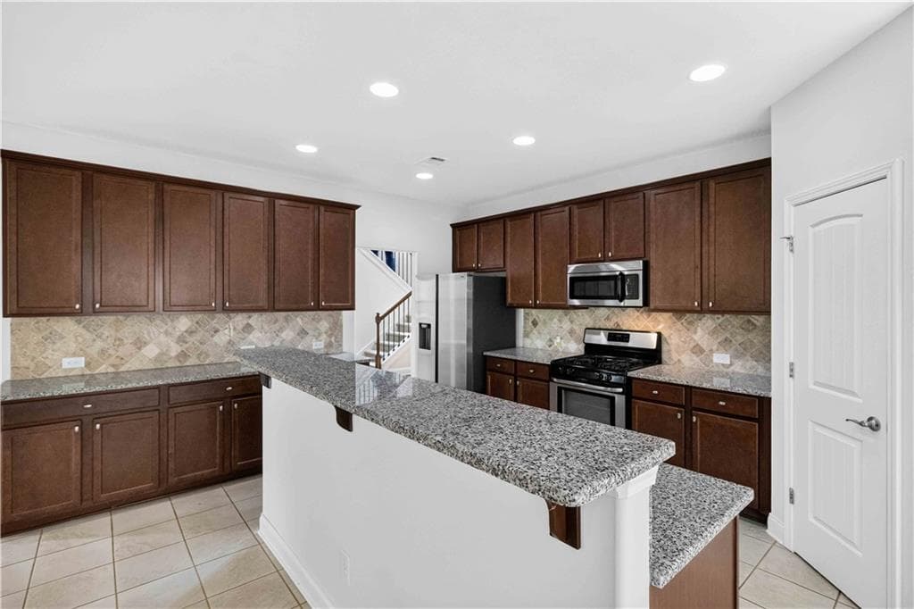 5 bedroom, 4 bathroom, 3,288 sq ft single family residence for sale at 2567 Restoration Drive, Powder Springs, GA 30127 — photo 8
