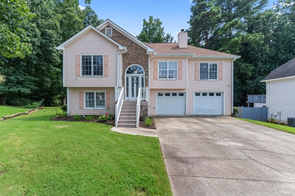 4 bedroom, 3 bathroom, 2,190 sq ft single family residence sold at 4753 Julian Way, Acworth, GA 30101