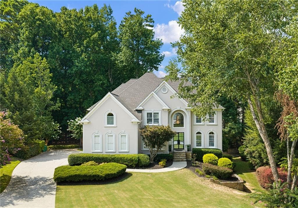 5 bedroom, 6 bathroom, 4,424 sq ft home for sale at 765 Falls Landing Court, Alpharetta, GA
