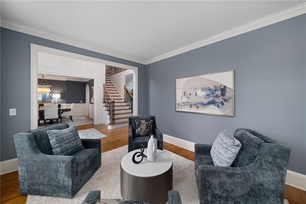 5 bedroom, 6 bathroom, 4,424 sq ft single family residence for sale at 765 Falls Landing Court, Alpharetta, GA 30022 — photo 5