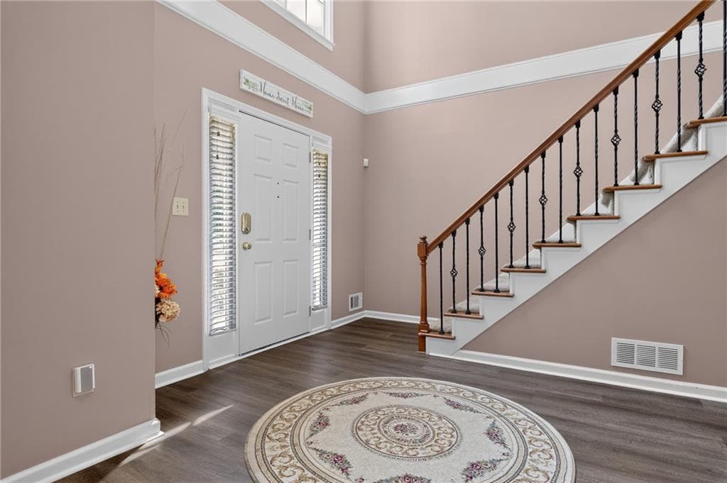 4 bedroom, 4 bathroom, 2,470 sq ft single family residence for sale at 3607 Tree View Drive, Snellville, GA 30078 — photo 3