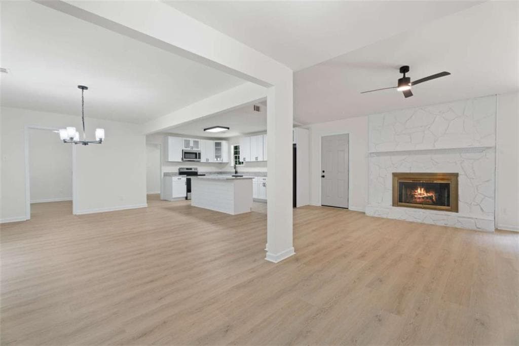 3 bedroom, 2 bathroom, 1,808 sq ft single family residence for sale at 419 Marcella Avenue, Sharpsburg, GA 30277 — photo 5