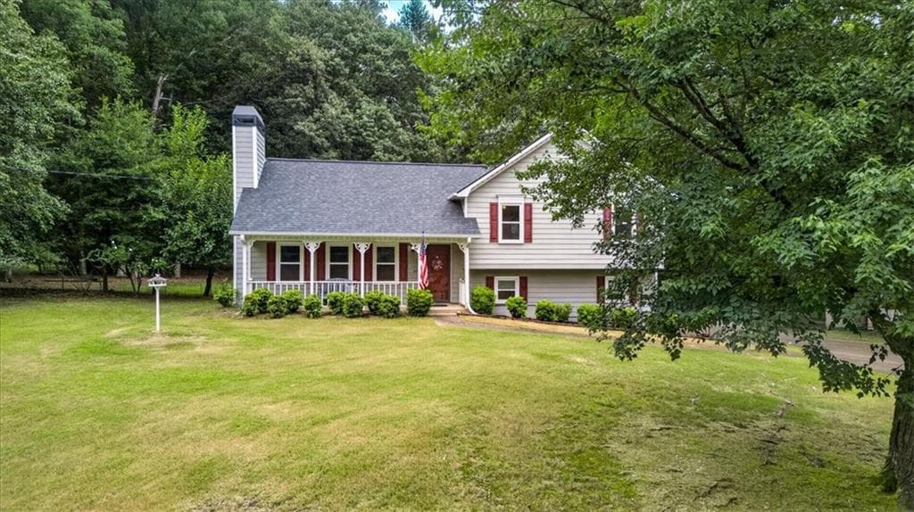 3 bedroom, 2 bathroom, 1,528 sq ft single family residence under contract at 294 N Briar Ridge, Woodstock, GA 30189 — photo 3