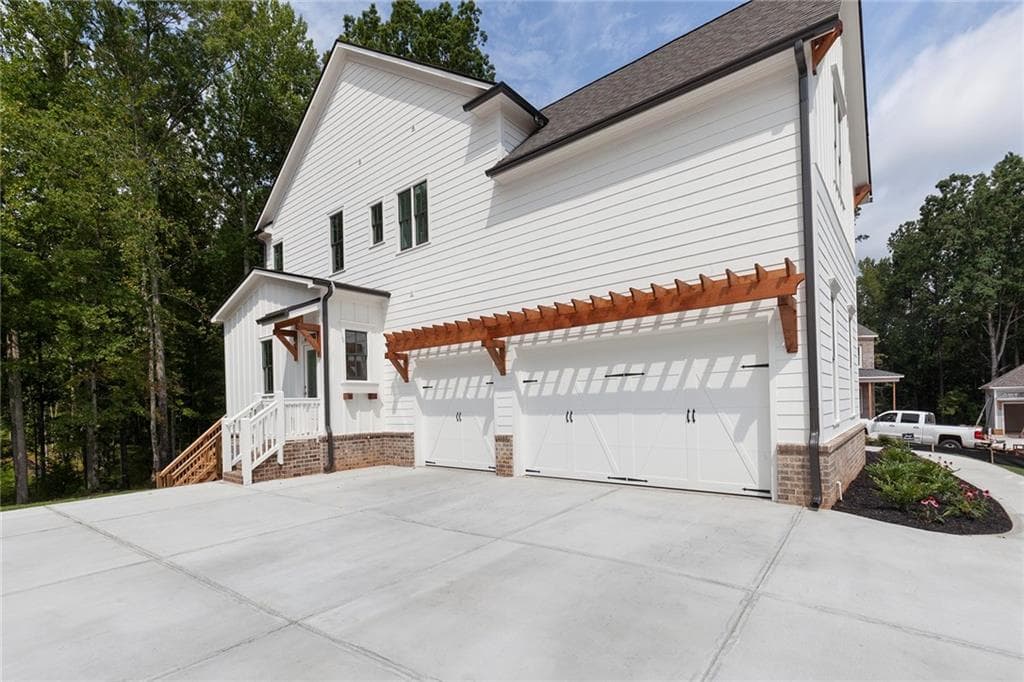 5 bedroom, 6 bathroom, 4,300 sq ft single family residence for sale at 012 Highvale Drive, Marietta, GA 30064 — photo 9
