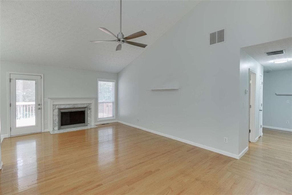 5 bedroom, 3 bathroom, 2,523 sq ft single family residence for sale at 1105 TAB ROBERTS Road, Lawrenceville, GA 30043 — photo 6