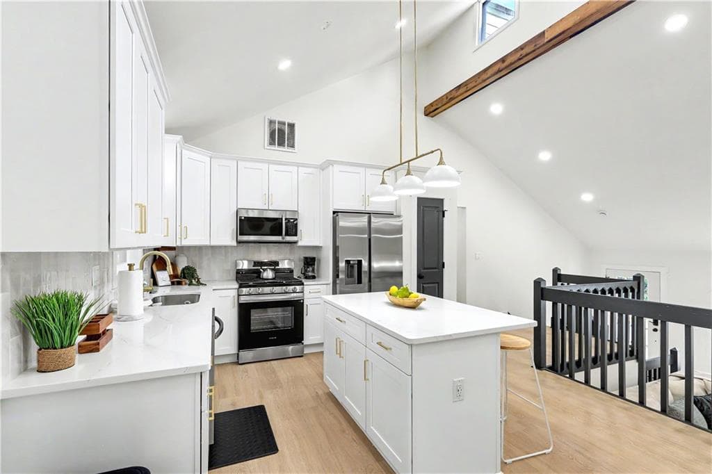 5 bedroom, 3 bathroom, 3,364 sq ft single family residence under contract at 1415 Brookcrest Street, Lawrenceville, GA 30044 — photo 9