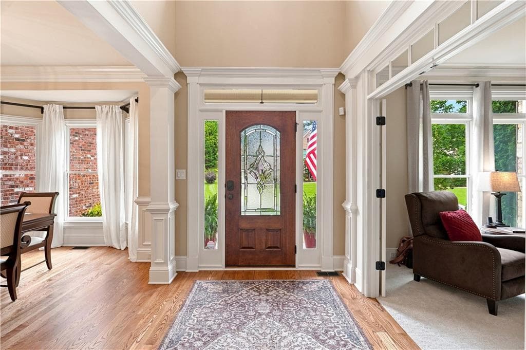 5 bedroom, 5 bathroom, 5,828 sq ft single family residence under contract at 2125 Cascading Creek Court, Cumming, GA 30041 — photo 5
