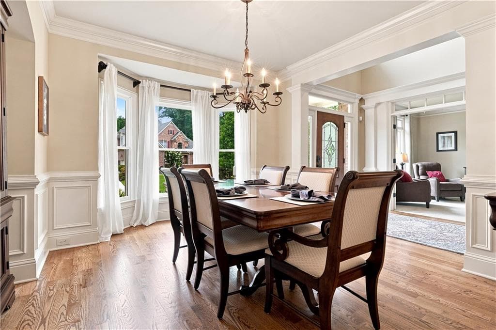 5 bedroom, 5 bathroom, 5,828 sq ft single family residence under contract at 2125 Cascading Creek Court, Cumming, GA 30041 — photo 10
