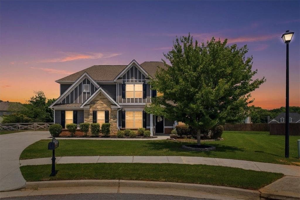 4 bedroom, 3 bathroom, 3,043 sq ft single family residence under contract at 2225 Blackberry Court, Monroe, GA 30656 — photo 2