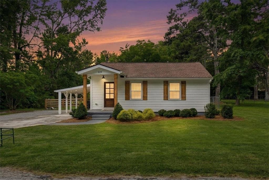 3 bedroom, 2 bathroom, 1,110 sq ft single family residence sold at 225 Moore Road, Oxford, GA 30054