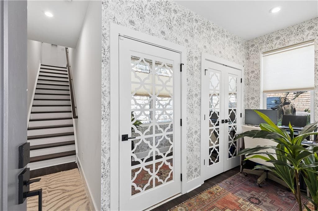 2 bedroom, 3 bathroom, 1,534 sq ft townhouse for sale at 720 Eloise Way, Atlanta, GA 30312 — photo 2
