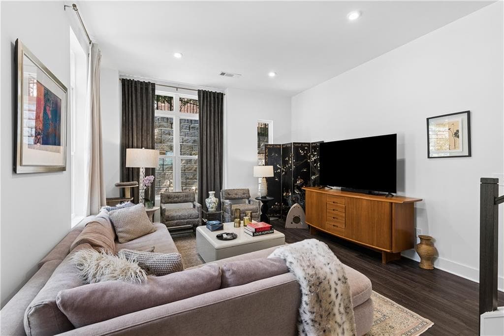 2 bedroom, 3 bathroom, 1,534 sq ft townhouse for sale at 720 Eloise Way, Atlanta, GA 30312 — photo 5