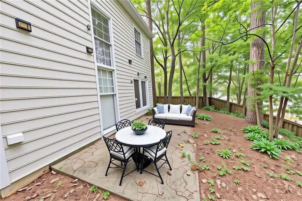 3 bedroom, 3 bathroom, 1,934 sq ft single family residence for sale at 320 Outwood Mill Court, Johns Creek, GA 30022 — photo 7