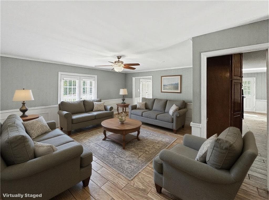 5 bedroom, 4 bathroom, 1,769 sq ft single family residence under contract at 1665 Loch Lomond Trail, Atlanta, GA 30331 — photo 5