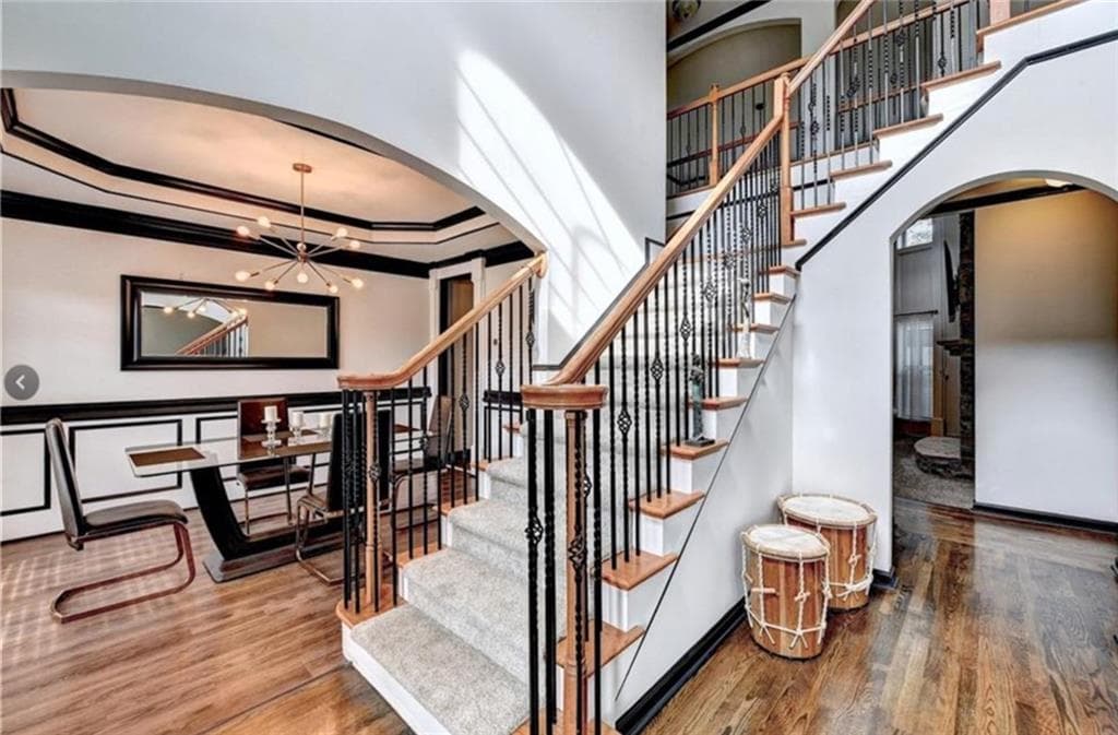 7 bedroom, 6 bathroom, 5,926 sq ft single family residence for sale at 3459 Lake Mill Road, Buford, GA 30519 — photo 9