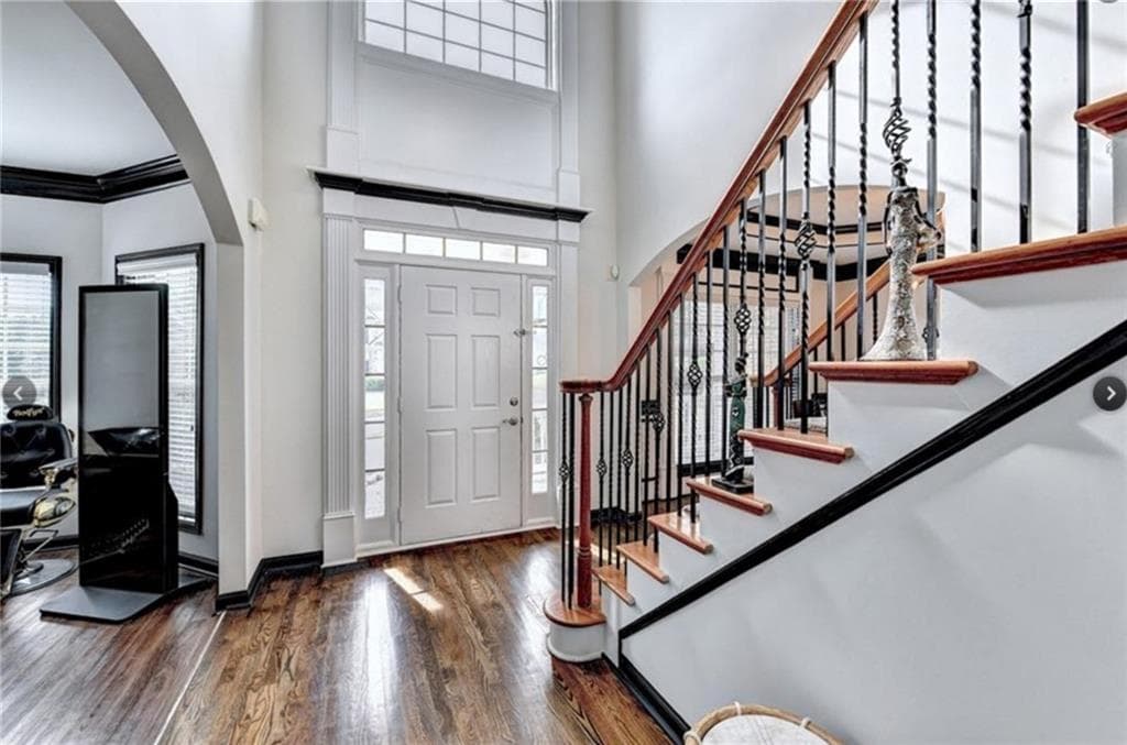7 bedroom, 6 bathroom, 5,926 sq ft single family residence for sale at 3459 Lake Mill Road, Buford, GA 30519 — photo 10