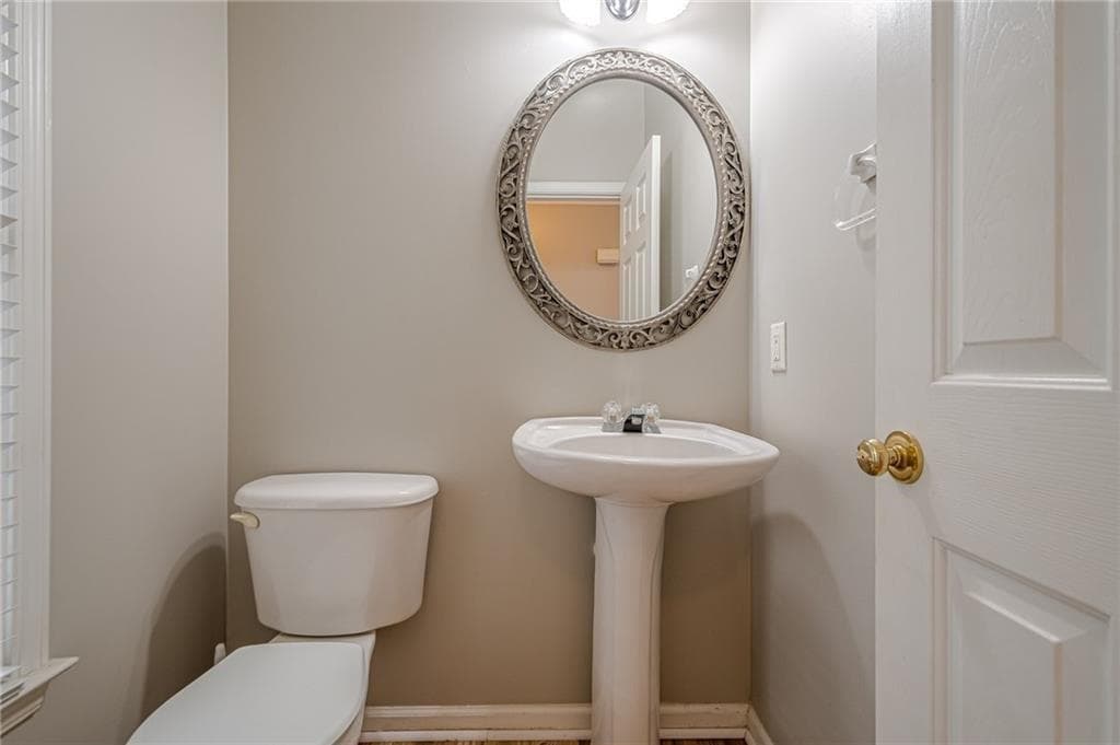 3 bedroom, 3 bathroom, 1,476 sq ft single family residence for rent at 720 Gardenside Circle, Marietta, GA 30067 for $2,750 a month — photo 8