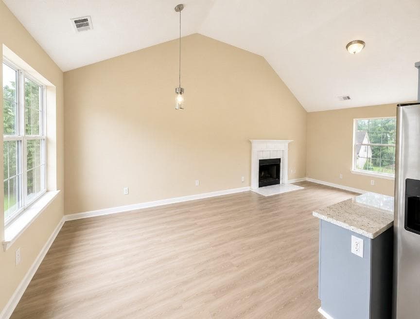 4 bedroom, 2 bathroom, 1,477 sq ft single family residence for sale at 5706 Hidden Brook Circle, Atlanta, GA 30349 — photo 4