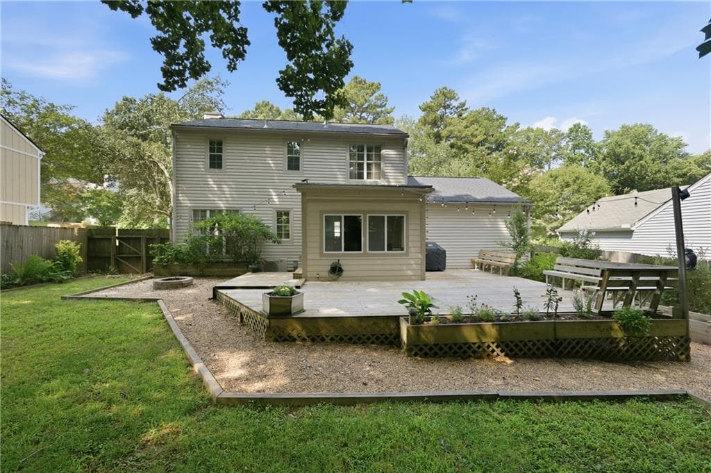 3 bedroom, 3 bathroom, 1,640 sq ft single family residence for sale at 1816 Crescent Hill Drive, Acworth, GA 30102 — photo 4