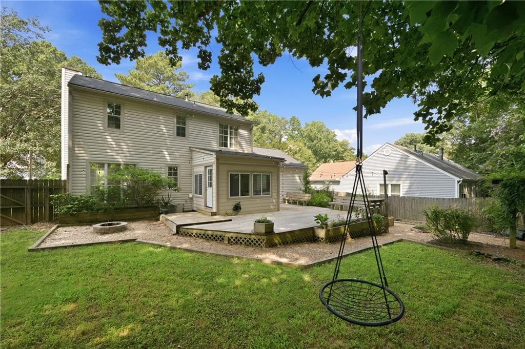3 bedroom, 3 bathroom, 1,640 sq ft single family residence for sale at 1816 Crescent Hill Drive, Acworth, GA 30102 — photo 5