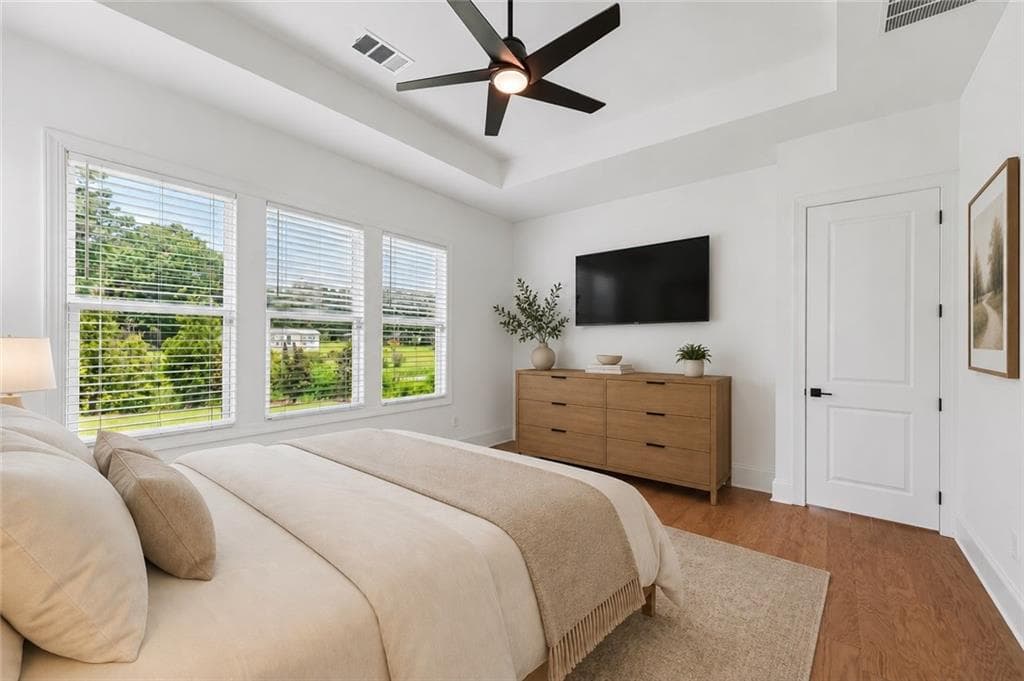 3 bedroom, 3 bathroom, 2,646 sq ft single family residence for sale at 6405 Wallace Farms Drive, Cumming, GA 30028 — photo 6