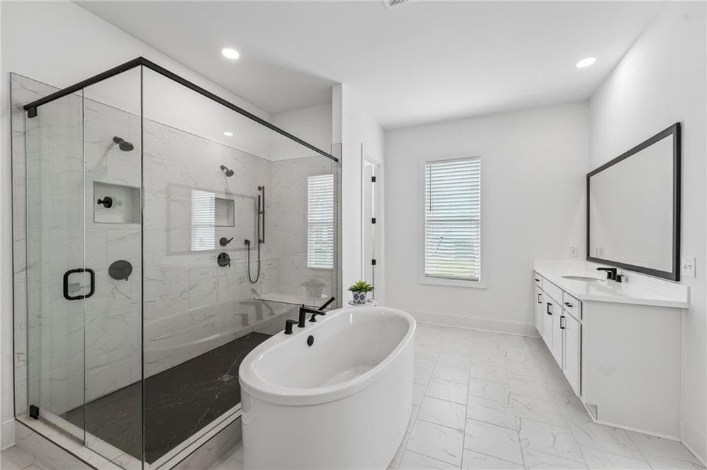 3 bedroom, 3 bathroom, 2,646 sq ft single family residence for sale at 6405 Wallace Farms Drive, Cumming, GA 30028 — photo 9