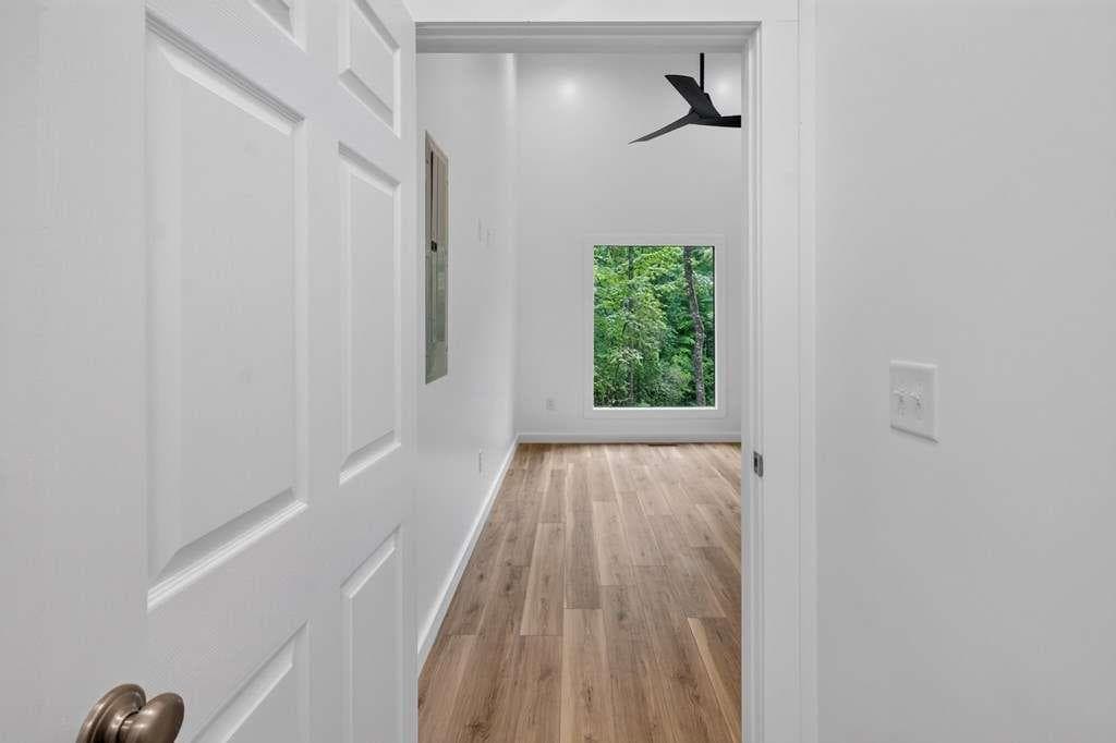 1 bedroom, 1 bathroom, 480 sq ft single family residence under contract at 208 McClure Way, Blue Ridge, GA 30513 — photo 10