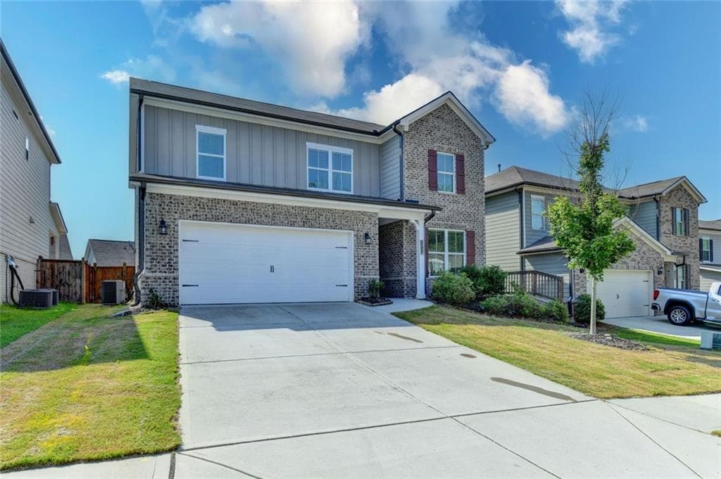 5 bedroom, 4 bathroom single family residence for rent at 3335 Fall Branch Lane, Buford, GA 30519 for $2,800 a month — photo 2