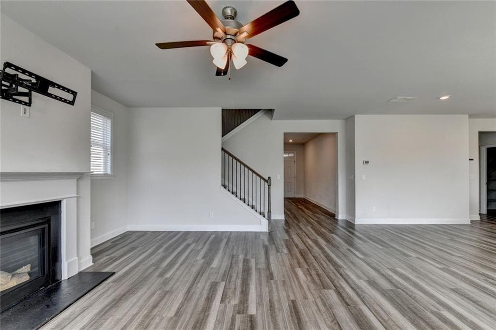 5 bedroom, 4 bathroom single family residence for rent at 3335 Fall Branch Lane, Buford, GA 30519 for $2,800 a month — photo 9