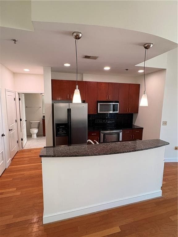 1 bedroom, 1 bathroom, 866 sq ft condominium for rent at 44 Peachtree Place 2030, Atlanta, GA 30309 for $2,250 a month — photo 6