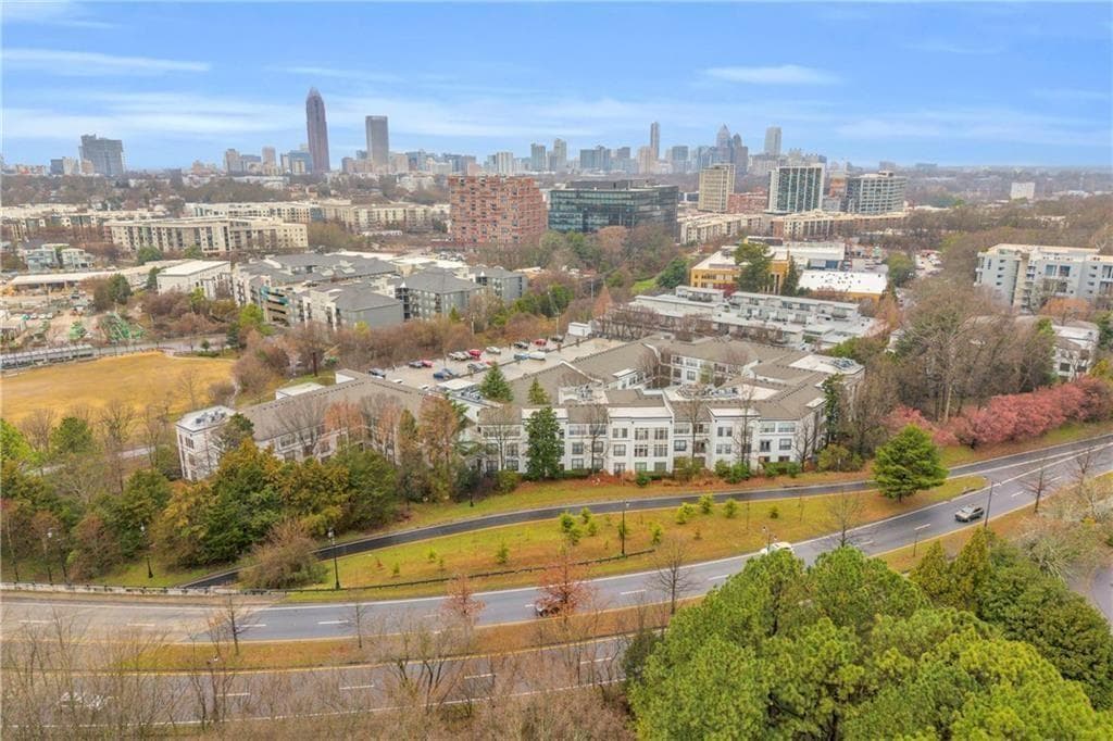 1 bedroom, 1 bathroom, 646 sq ft condominium for sale at 821 Ralph Mcgill Boulevard 3217, Atlanta, GA 30306 — photo 5