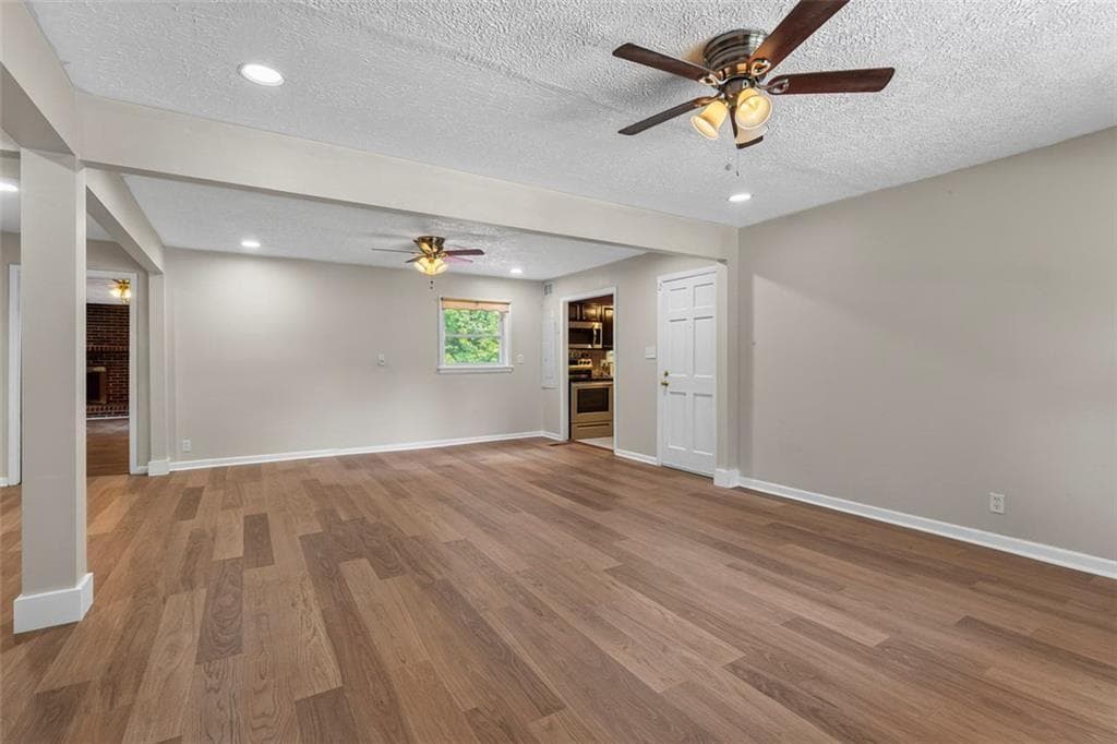 3 bedroom, 2 bathroom, 1,668 sq ft single family residence for rent at 3769 Amber Road, Atlanta, GA 30331 for $2,200 a month — photo 4
