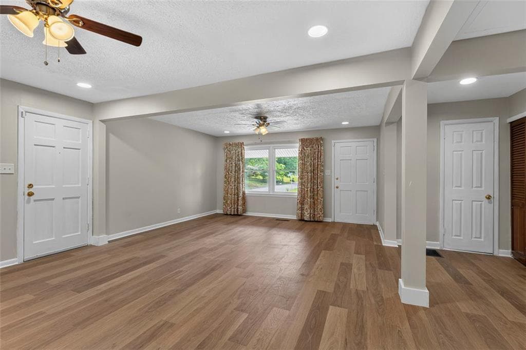 3 bedroom, 2 bathroom, 1,668 sq ft single family residence for rent at 3769 Amber Road, Atlanta, GA 30331 for $2,200 a month — photo 6