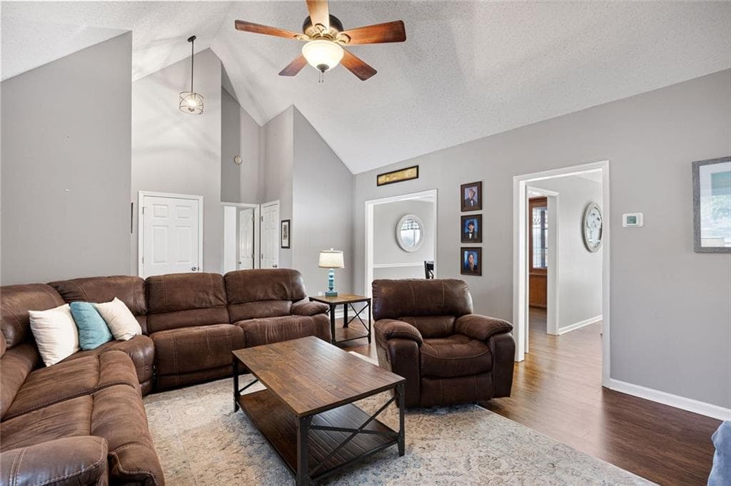 4 bedroom, 2 bathroom, 2,200 sq ft single family residence for sale at 200 Bomar Lane, Douglasville, GA 30134 — photo 7