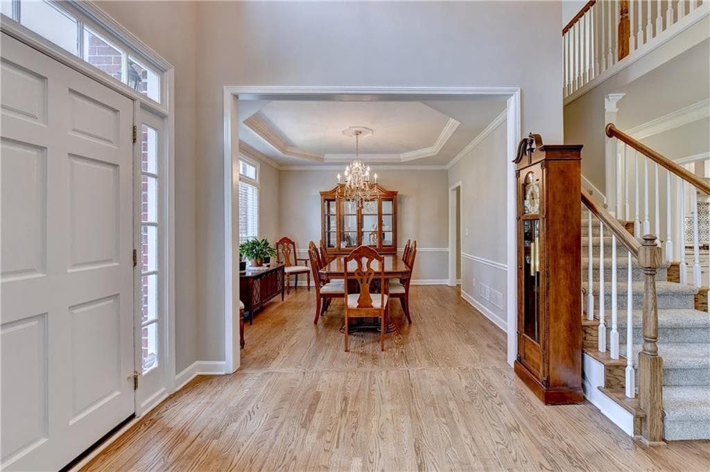 5 bedroom, 5 bathroom, 3,800 sq ft single family residence for sale at 720 Brafferton Way, Johns Creek, GA 30005 — photo 6