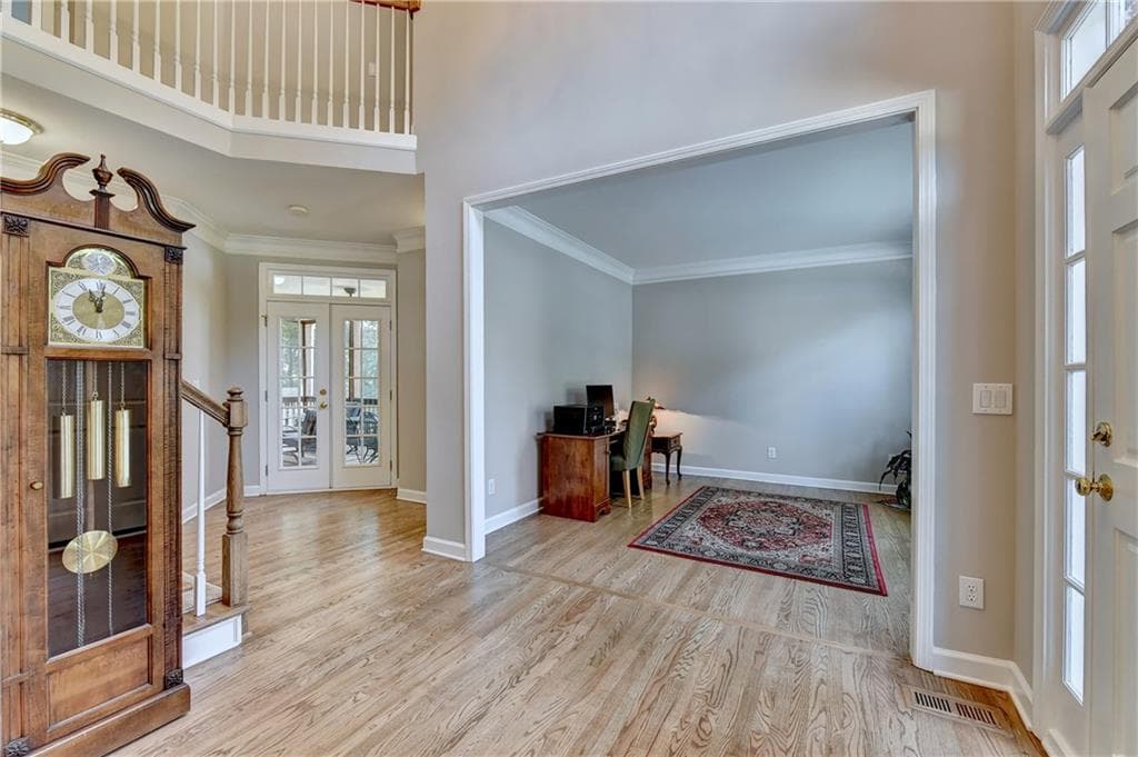 5 bedroom, 5 bathroom, 3,800 sq ft single family residence for sale at 720 Brafferton Way, Johns Creek, GA 30005 — photo 8