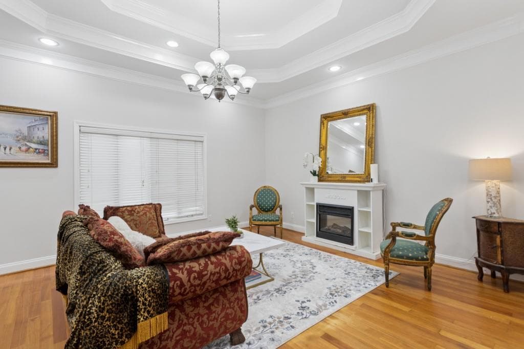 6 bedroom, 4 bathroom, 3,608 sq ft single family residence for sale at 662 Hansell Street, Atlanta, GA 30312 — photo 2