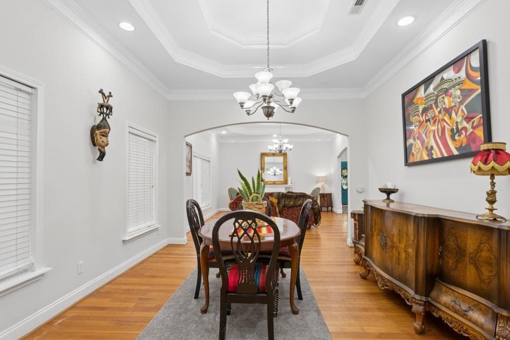 6 bedroom, 4 bathroom, 3,608 sq ft single family residence for sale at 662 Hansell Street, Atlanta, GA 30312 — photo 3
