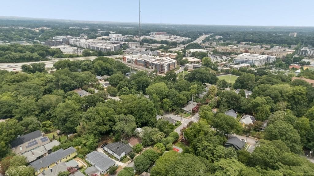 6 bedroom, 4 bathroom, 3,608 sq ft single family residence for sale at 662 Hansell Street, Atlanta, GA 30312 — photo 9