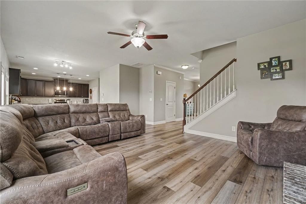 4 bedroom, 3 bathroom, 2,530 sq ft single family residence under contract at 89 Alder Landing, Dallas, GA 30132 — photo 6