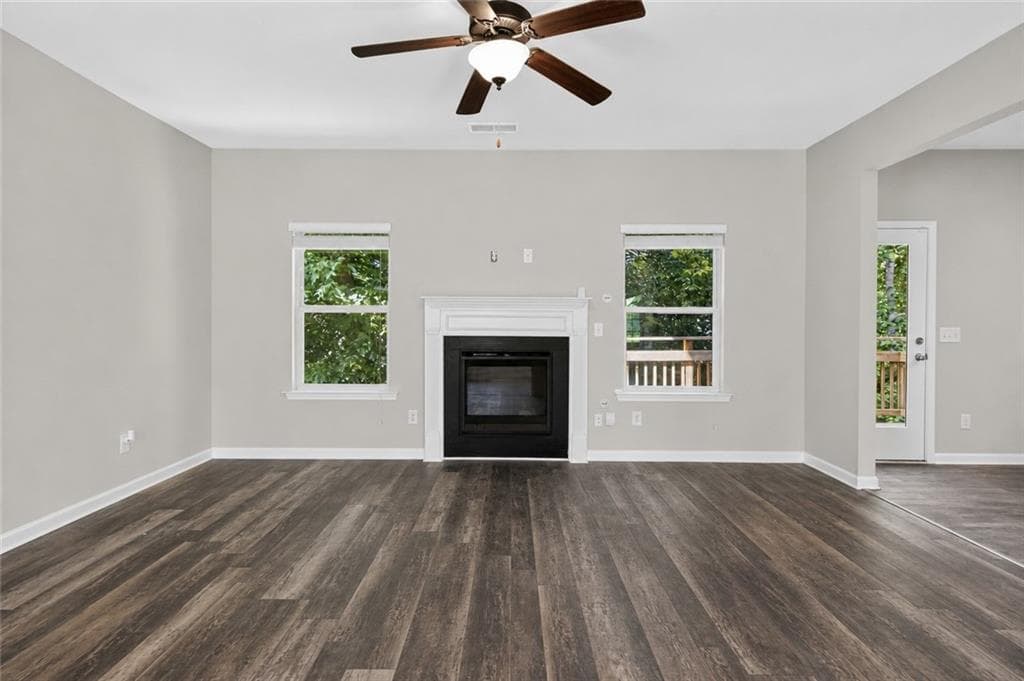 5 bedroom, 5 bathroom, 2,755 sq ft single family residence for sale at 96 Crepe Myrtle Way, Dallas, GA 30132 — photo 6