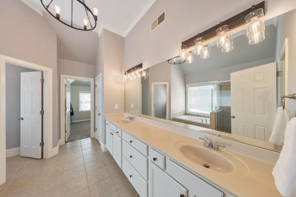 8 bedroom, 5 bathroom, 4,788 sq ft single family residence for sale at 62 Applewood Lane, Acworth, GA 30101 — photo 5